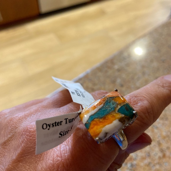 Oyster turquoise ring. Made in India. 925 Sterling Silver. Genuine gemstone. - Picture 1 of 3
